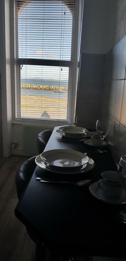 Apartament Harbour View Rhôs-on-Sea Zewnętrze zdjęcie