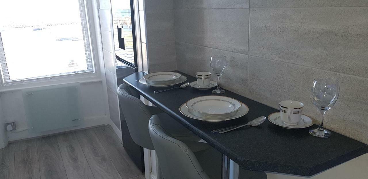 Apartament Harbour View Rhôs-on-Sea Zewnętrze zdjęcie